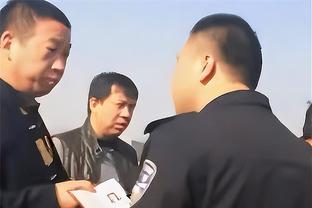 迈尔：建议在安联球场前为贝肯鲍尔建造雕像，就建在盖德穆勒旁边